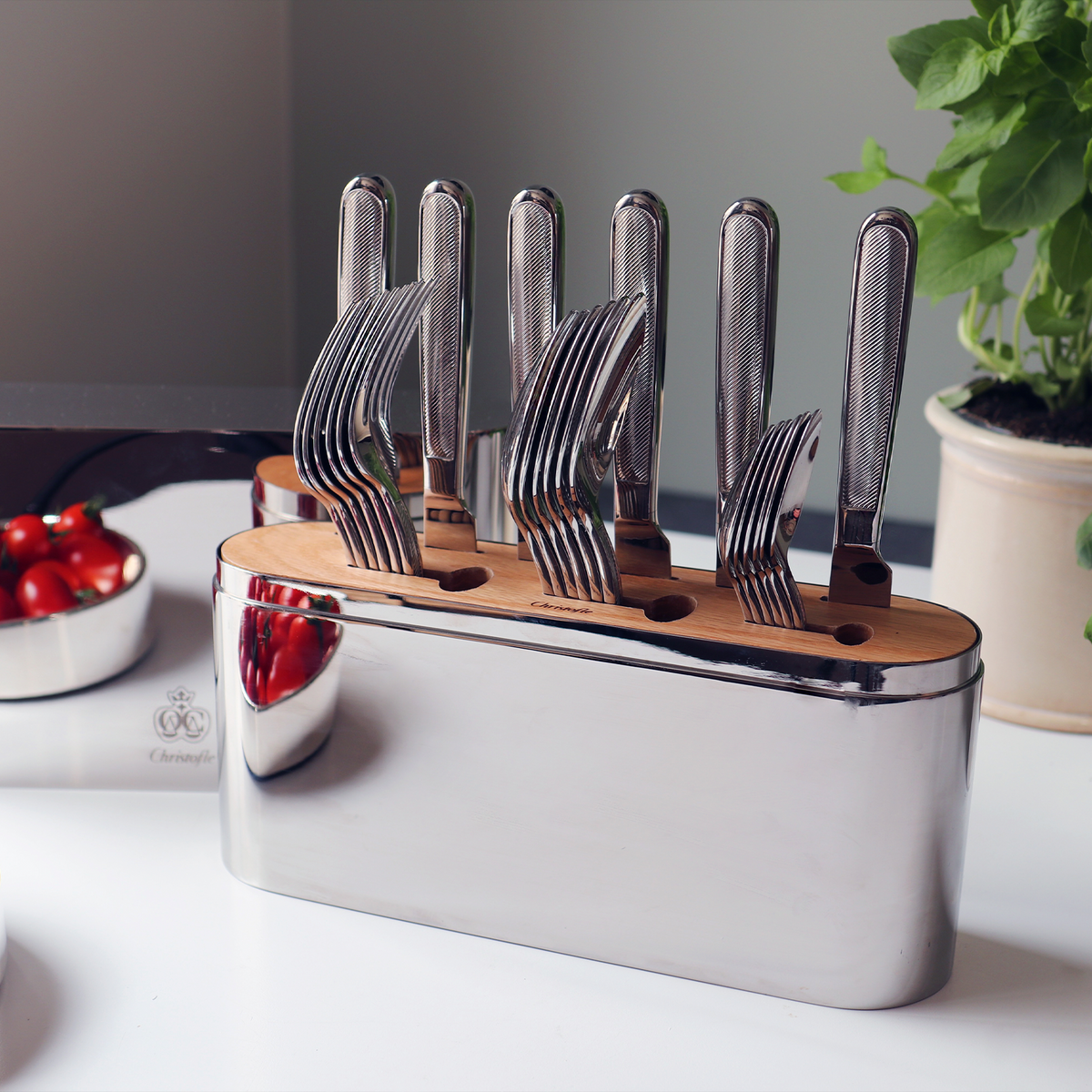 Couverts de table CONCORDE en coffret de 24 pièces, CHRISTOFLE