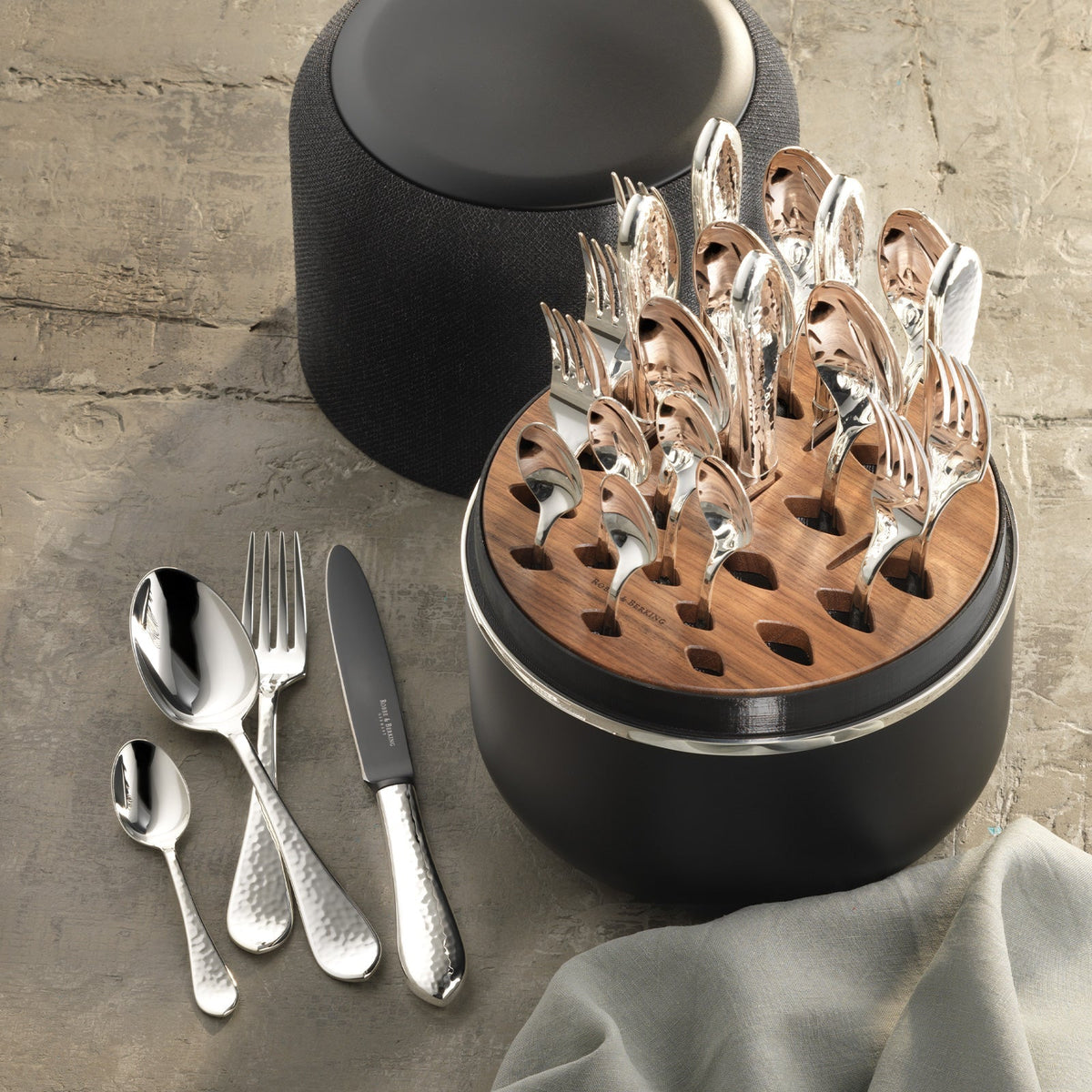 Martelé 150 THE BOX 24 tlg. Frozen Black Edition ROBBE & BERKING
