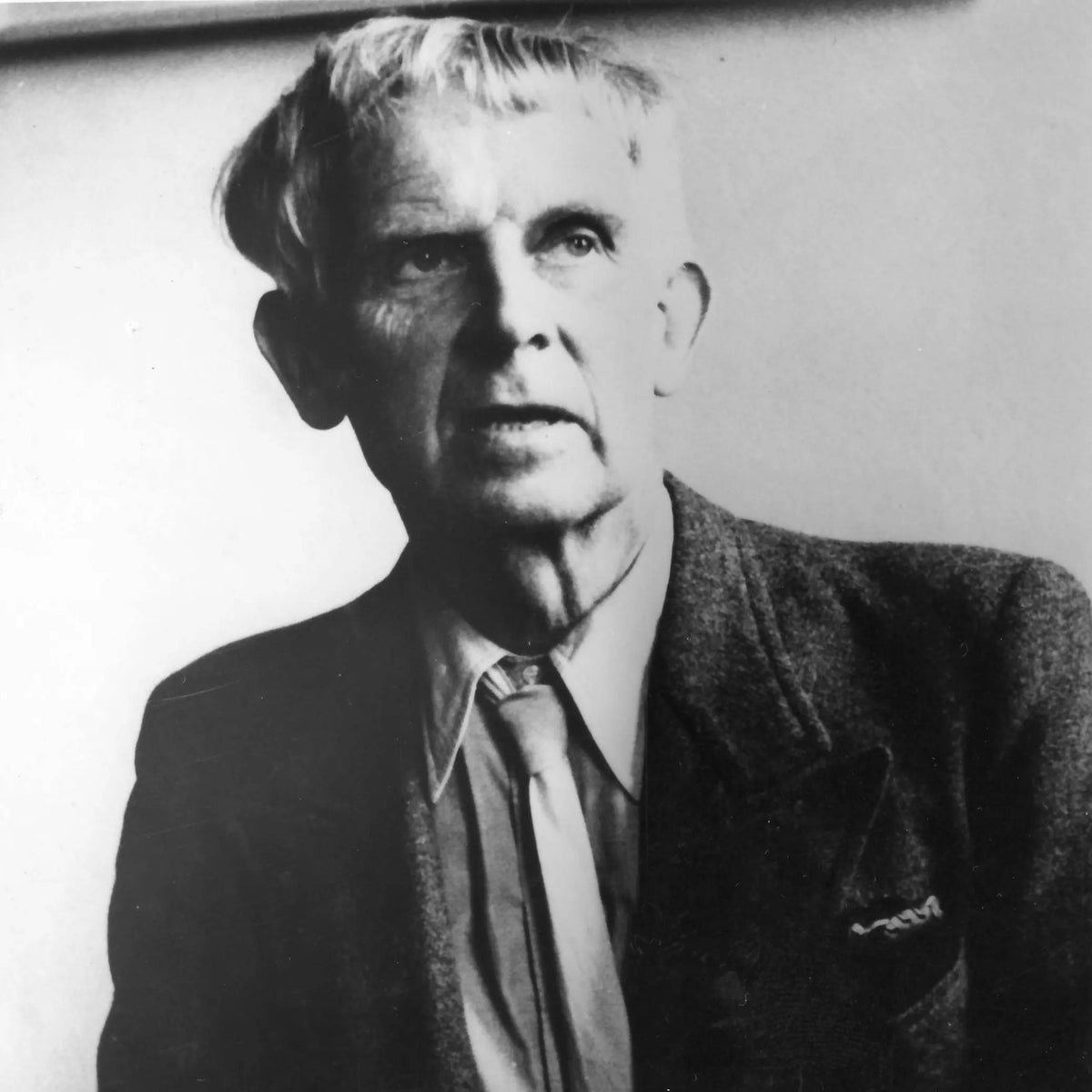 Retrato en blanco y negro de Gerhard Marcks.