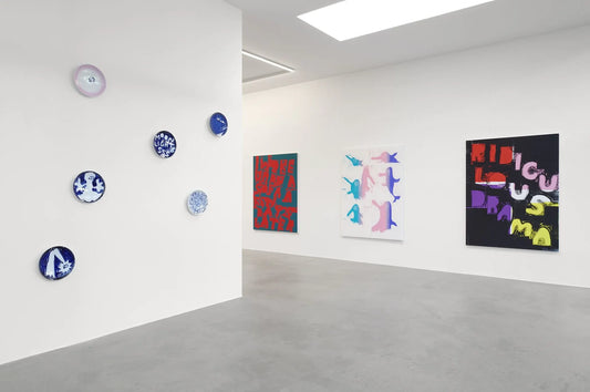 From the table to the wall – Plates à la Stefan Marx